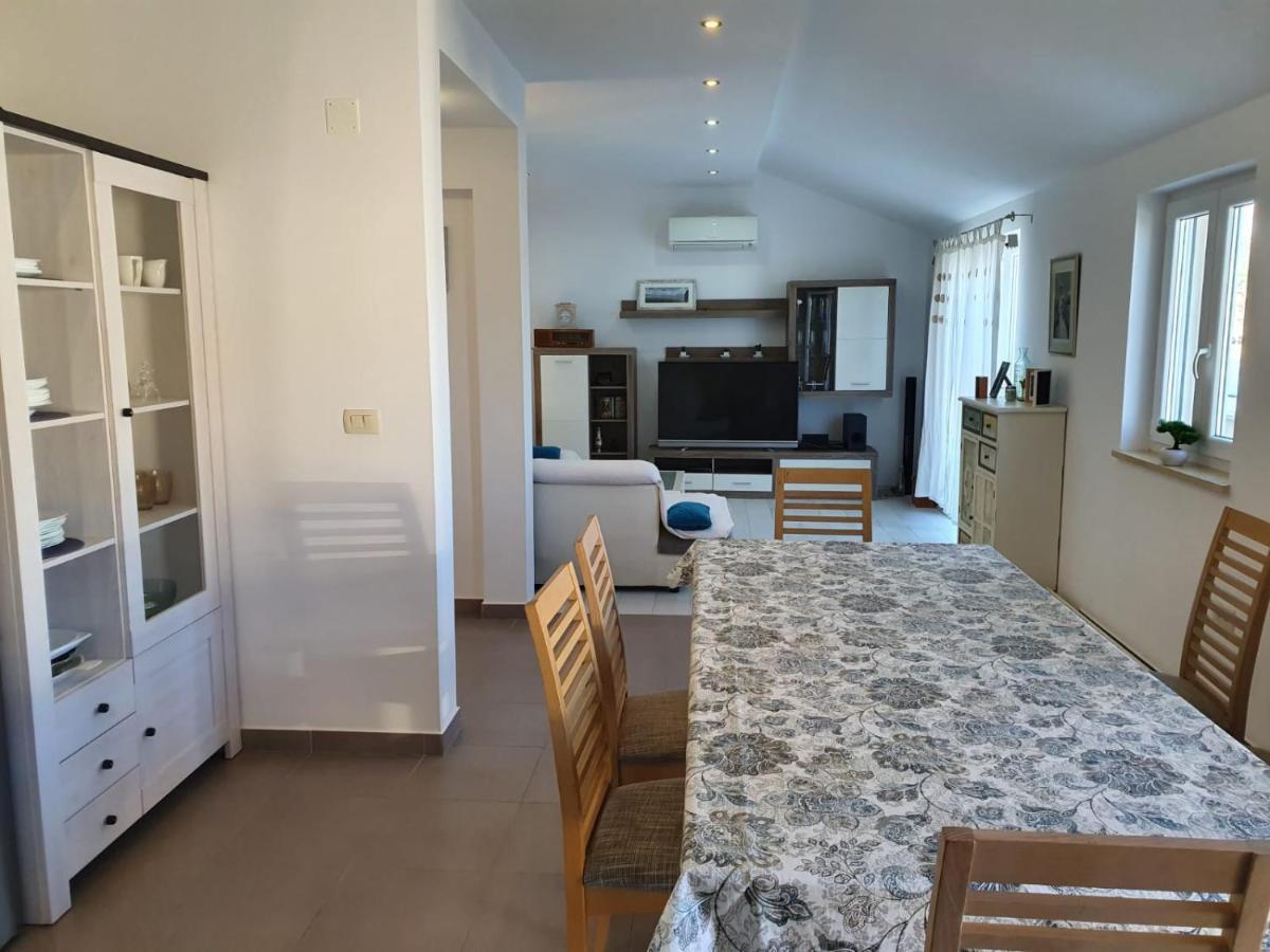 Apartman Baric Sevid Exterior foto